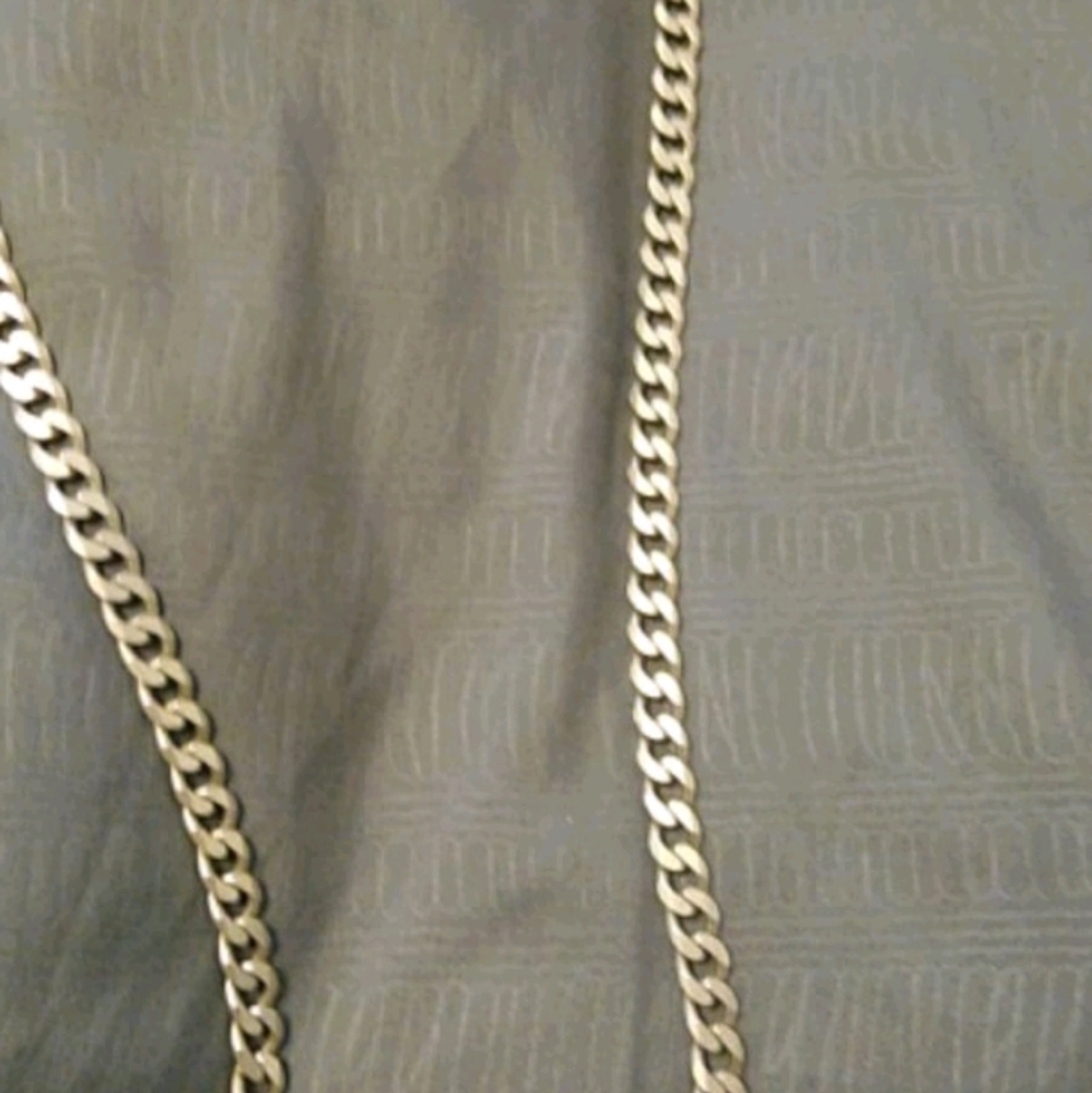 Jewelry - Picture 3 of 7